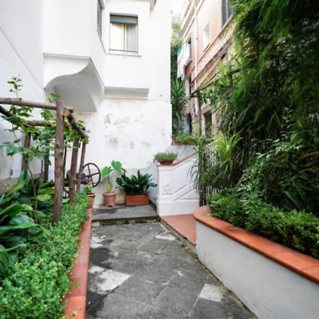 Centre Flats Daire Amalfi
