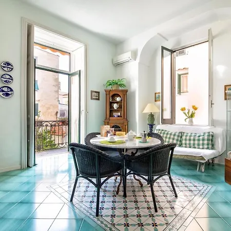 Apartment Centre Flats Amalfi